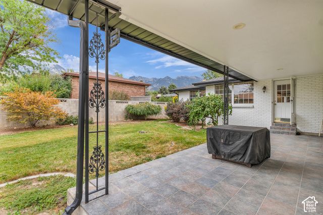 2329 E SUBLETTE PL, Sandy, UT 84093