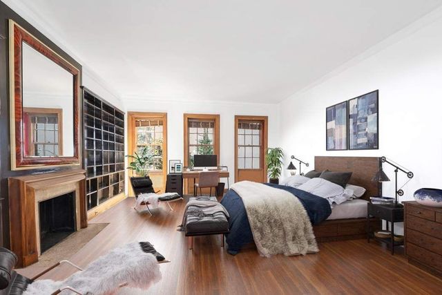 125 E 69th Street, New York City, NY 10021