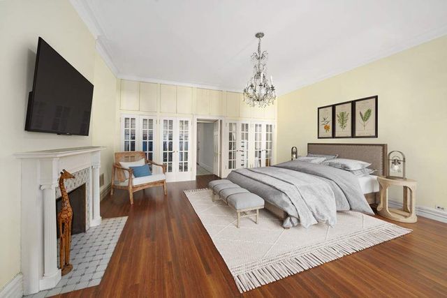 125 E 69th Street, New York City, NY 10021