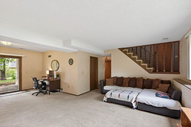 15026 Chestnut Drive, Burnsville, MN 55306