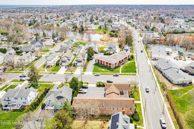 600 State Route 71 9, Spring Lake Heights, NJ 07762