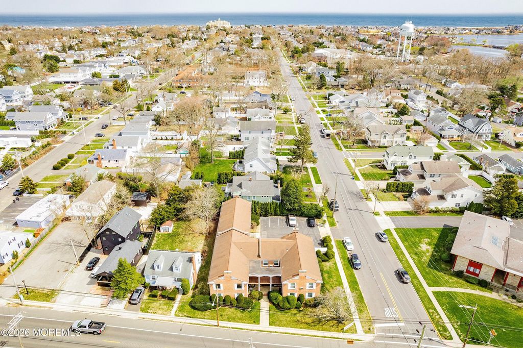 600 State Route 71 9, Spring Lake Heights, NJ 07762