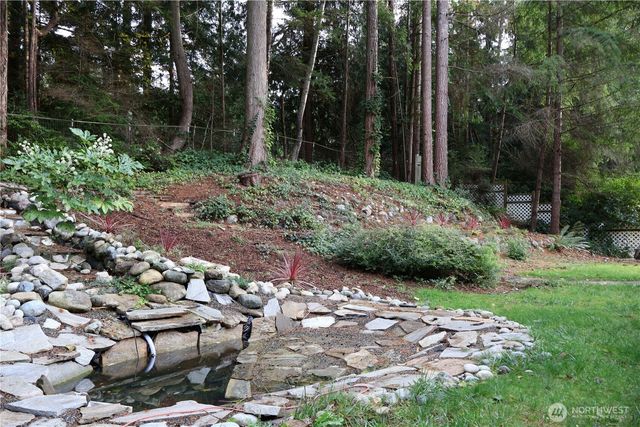 22290 Veteran Street NE, Poulsbo, WA 98370