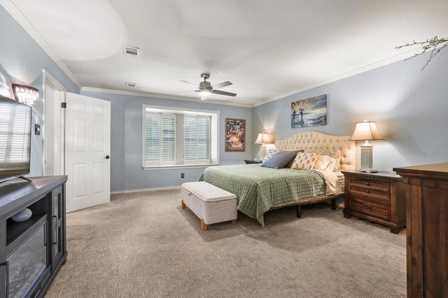 80 River Hills Drive, Denison, TX 75020