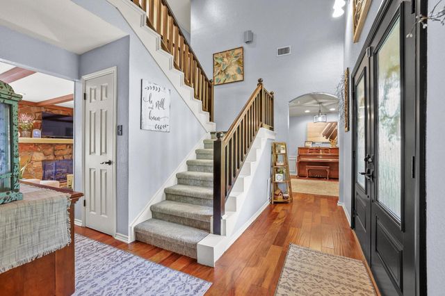 80 River Hills Drive, Denison, TX 75020
