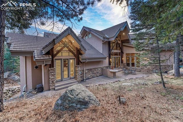 511 Silver Oak Grove, Colorado Springs, CO 80906