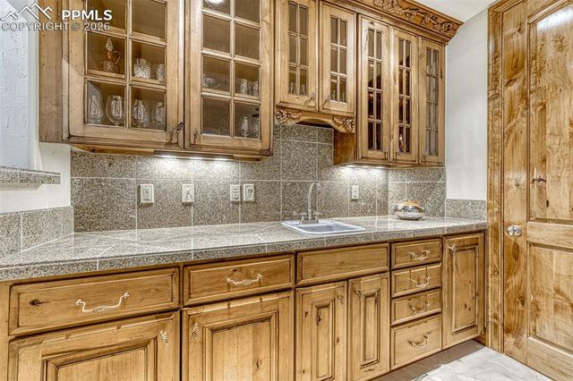 511 Silver Oak Grove, Colorado Springs, CO 80906