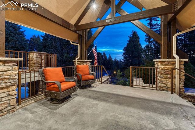 511 Silver Oak Grove, Colorado Springs, CO 80906