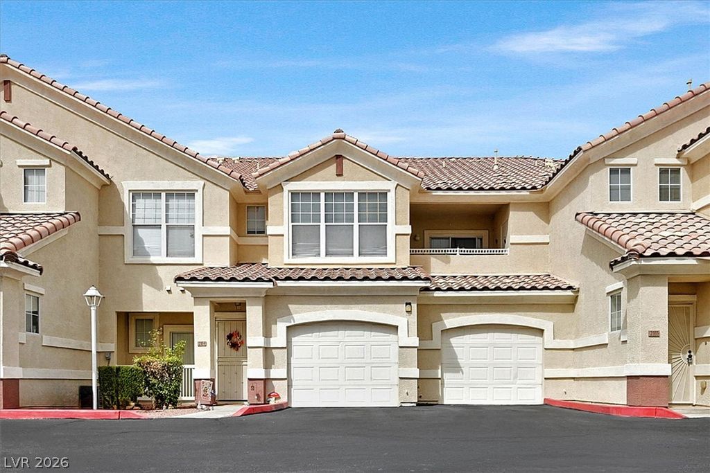 5855 VALLEY Drive 2185, North Las Vegas, NV 89031 — exterior