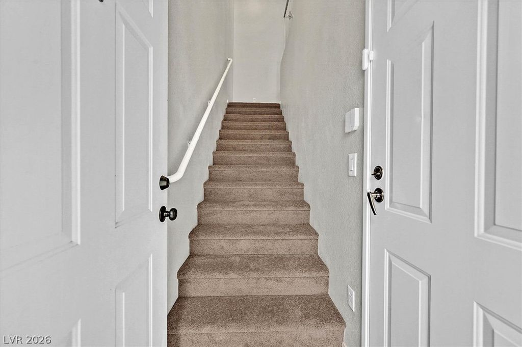 5855 VALLEY Drive 2185, North Las Vegas, NV 89031 — photo 2
