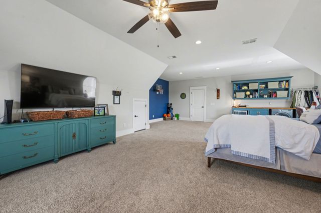 123 Hayfield Ct, Lascassas, TN 37085