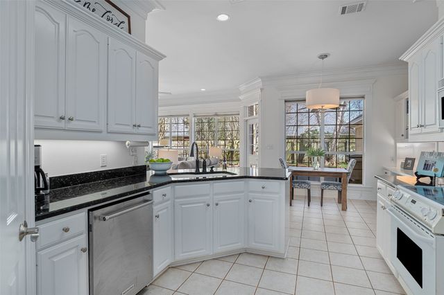 9087 Southern Charm Drive, Shreveport, LA 71115