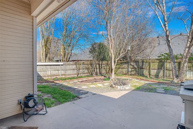 9087 Southern Charm Drive, Shreveport, LA 71115