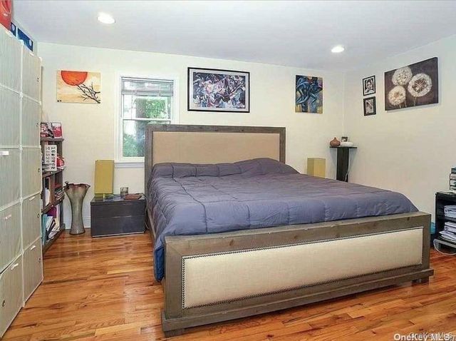 1012 Old Northern Boulevard, Roslyn, NY 11576