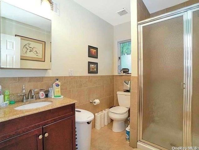 1012 Old Northern Boulevard, Roslyn, NY 11576