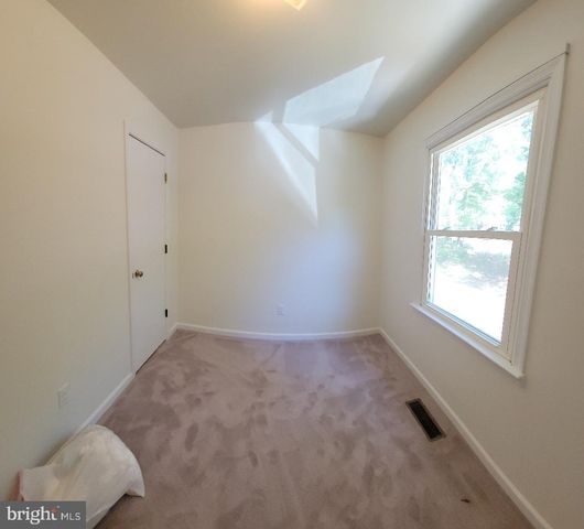 104 CRUTCHFIELD CIR, Spotsylvania, VA 22551