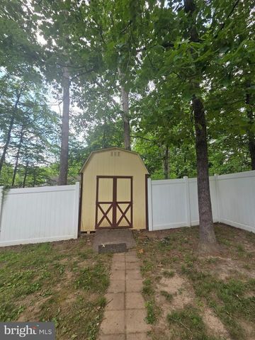 104 CRUTCHFIELD CIR, Spotsylvania, VA 22551