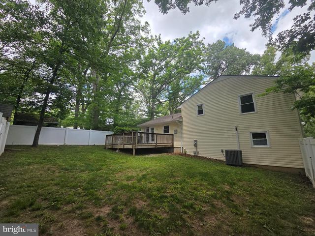 104 CRUTCHFIELD CIR, Spotsylvania, VA 22551
