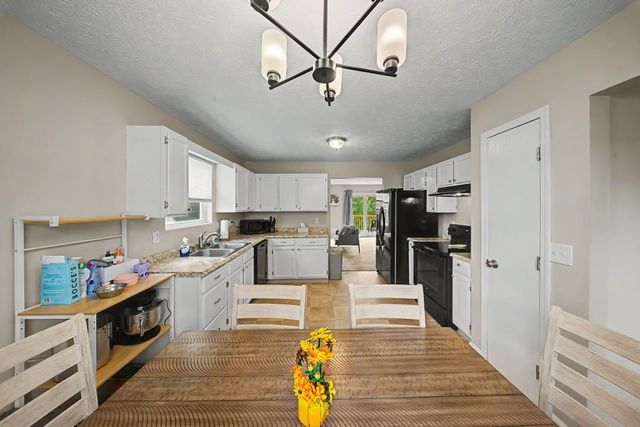 527 Game Court, Elsmere, KY 41018