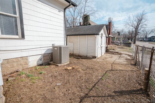 2604 E 7th Street S, Tulsa, OK 74104