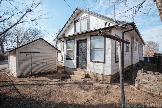 2604 E 7th Street S, Tulsa, OK 74104