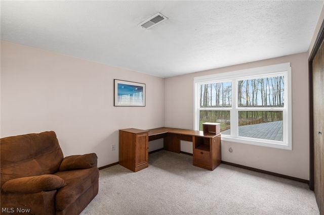 547 Cove Beach Avenue, Sheffield Lake, OH 44054