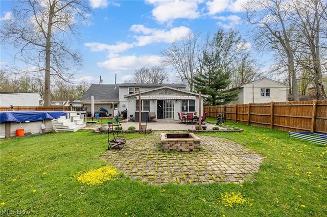 547 Cove Beach Avenue, Sheffield Lake, OH 44054