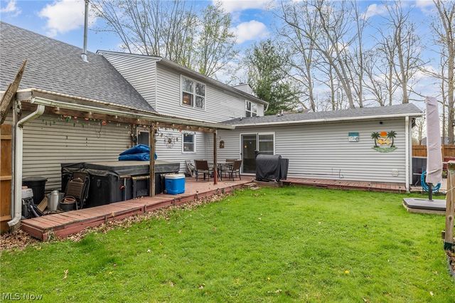 547 Cove Beach Avenue, Sheffield Lake, OH 44054