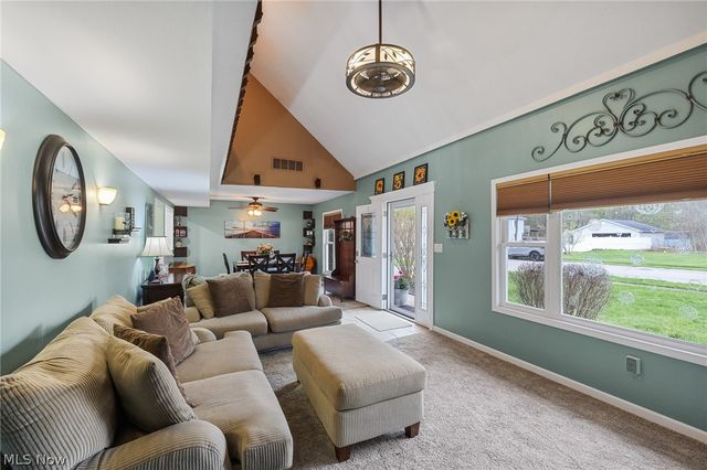 547 Cove Beach Avenue, Sheffield Lake, OH 44054