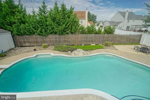 63 OLYMPIA LN, Sicklerville, NJ 08081