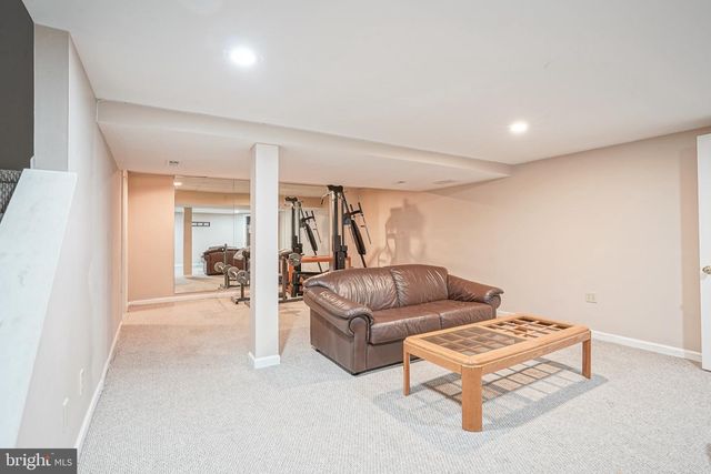 63 OLYMPIA LN, Sicklerville, NJ 08081