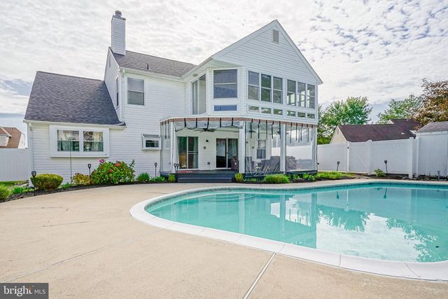 63 OLYMPIA LN, Sicklerville, NJ 08081