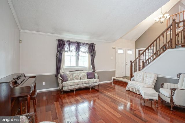 63 OLYMPIA LN, Sicklerville, NJ 08081