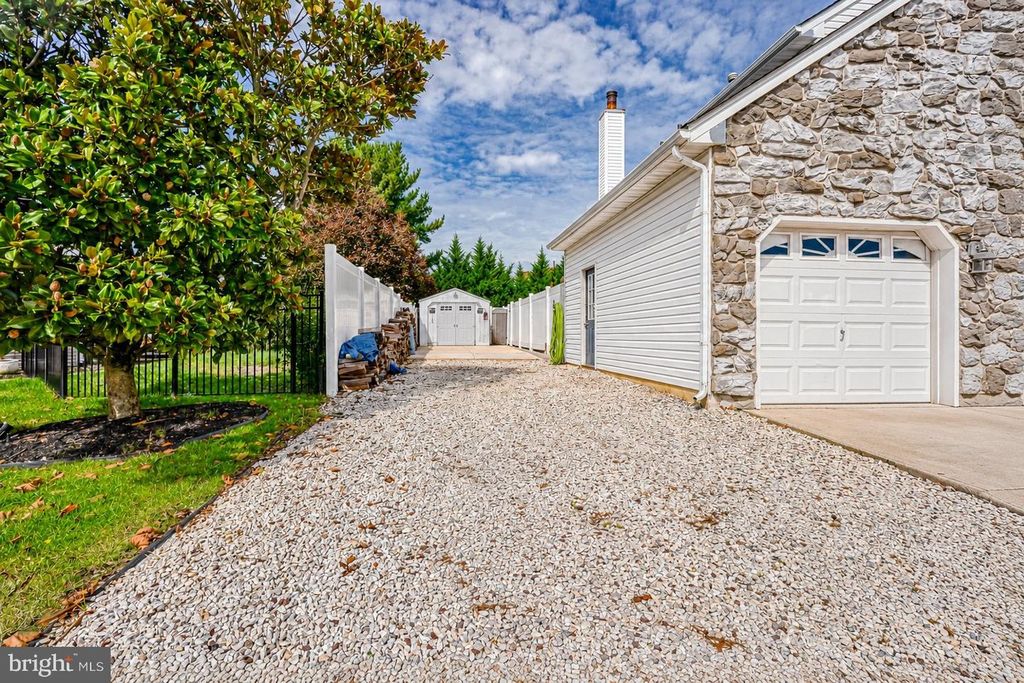 63 OLYMPIA LN, SICKLERVILLE, NJ 08081 — photo 3
