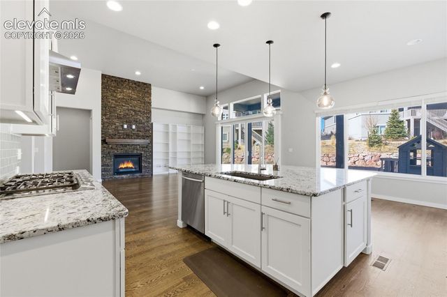 1878 Walnut Creek Court, Colorado Springs, CO 80921