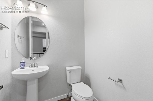 1878 Walnut Creek Court, Colorado Springs, CO 80921