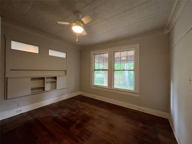 1016 N 3rd ST, Temple, TX 76501