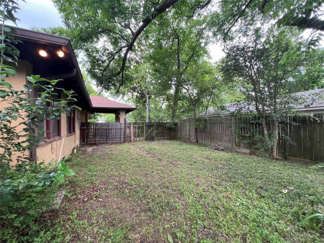 1016 N 3rd ST, Temple, TX 76501