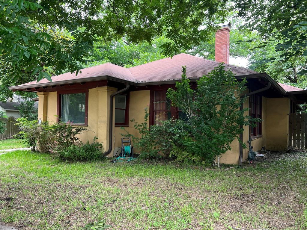 1016 N 3rd ST, Temple, TX 76501
