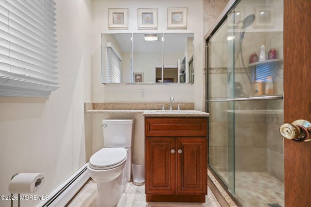 42 Saupe Drive, Manalapan, NJ 07726