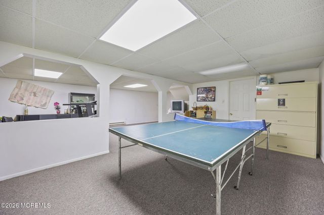 42 Saupe Drive, Manalapan, NJ 07726