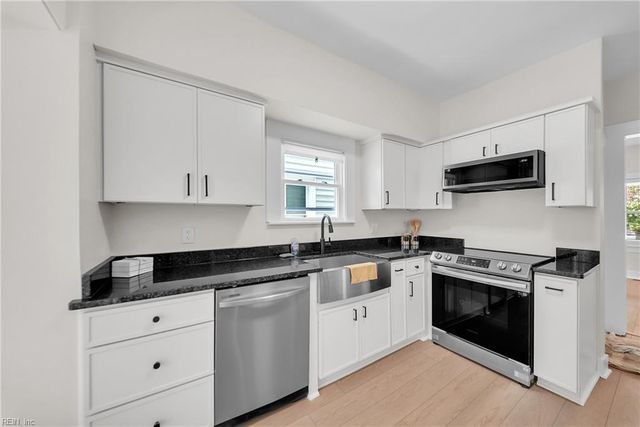 821 W 41st ST, Norfolk, VA 23508