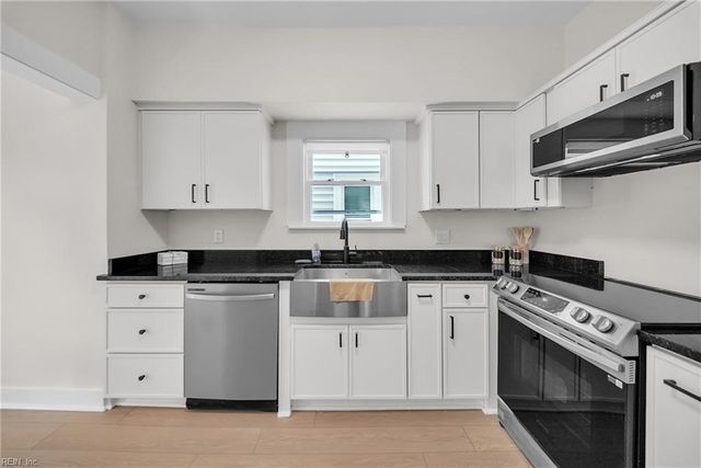 821 W 41st ST, Norfolk, VA 23508