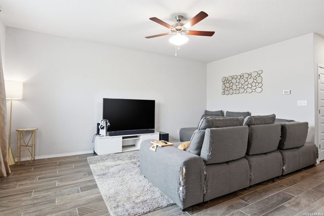 10626 Briceway Ace, San Antonio, TX 78254