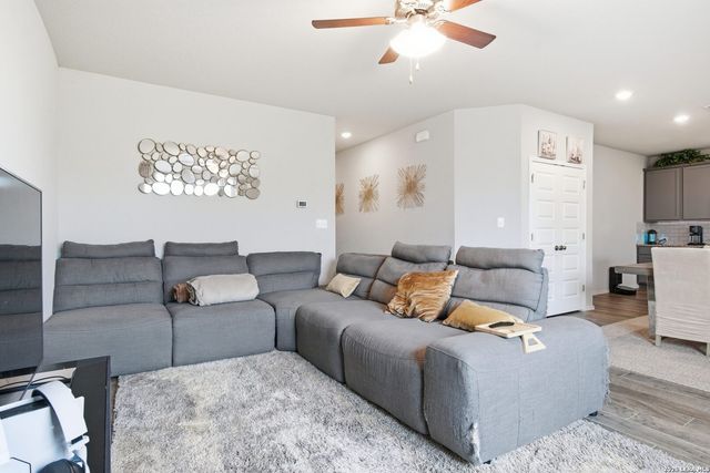 10626 Briceway Ace, San Antonio, TX 78254