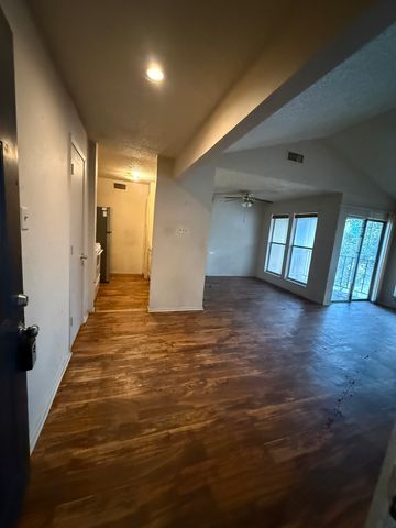 6050 Melody Lane 308, Dallas, TX 75231