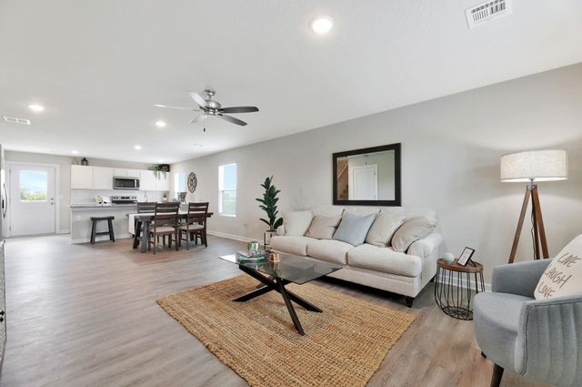 2816 S Maize Ct, Wichita, KS 67215