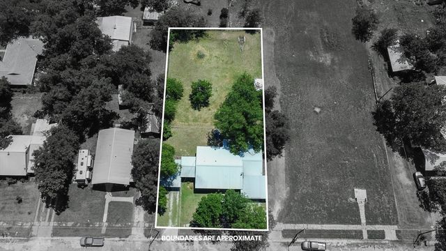 414 W Roberts Street, Gorman, TX 76454