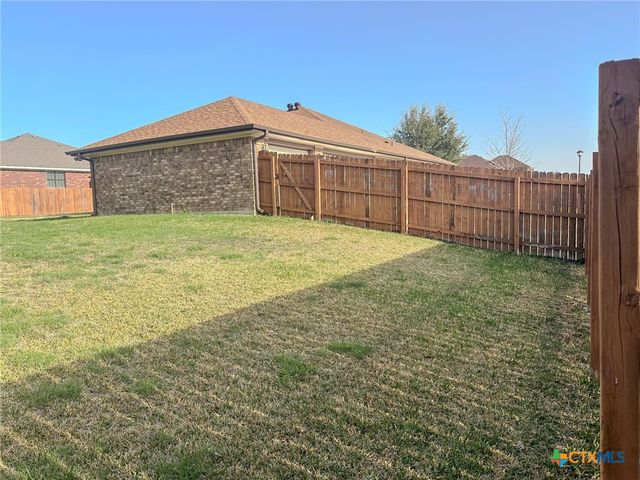 6401 Titanium Drive, Killeen, TX 76542