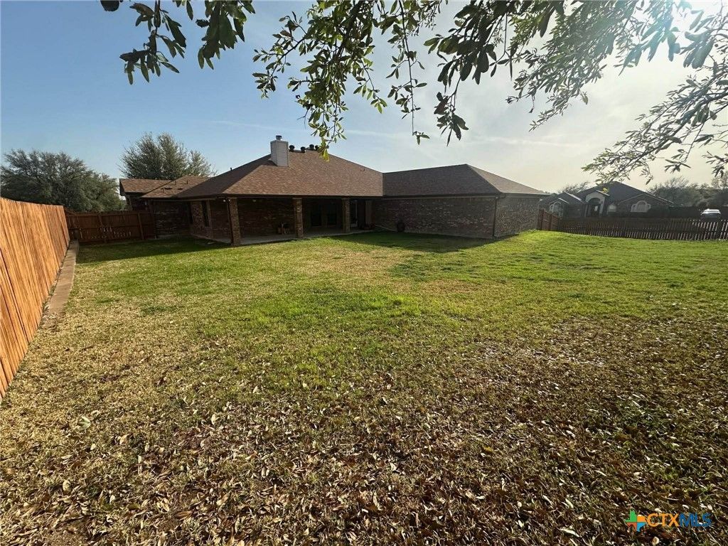 Image 15 of property listing at 6401 Titanium Drive, Killeen, TX 76542